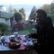 Desayuno en Bariloche (Nahuel Huapi lake at the back)
